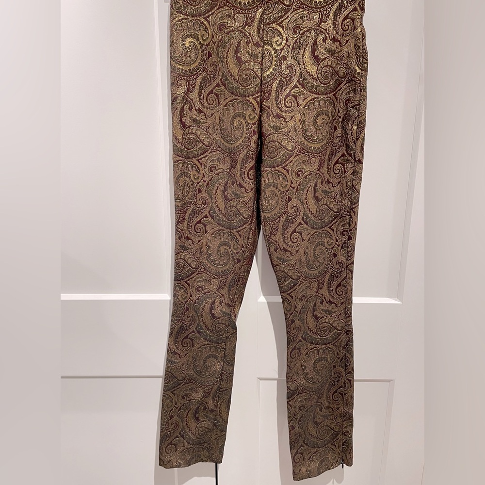 Alice and Olivia gold paisley pants size 0
